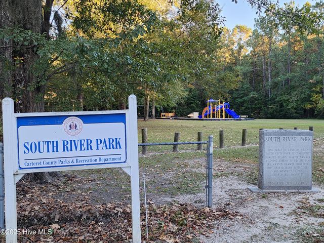 197 Pamlico Parkway, Beaufort, NC 28516