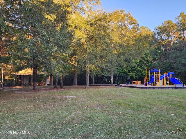 197 Pamlico Parkway, Beaufort, NC 28516