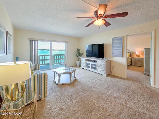 3606 S Peninsula Dr Apt 208, Port Orange, FL 32127