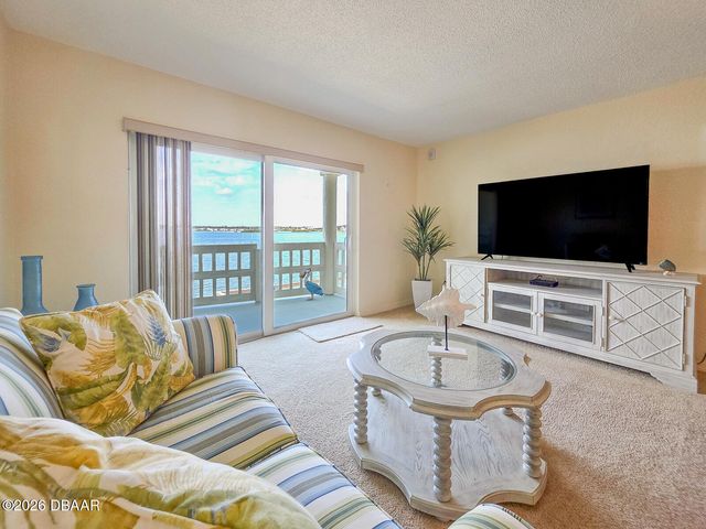 3606 S Peninsula Dr Apt 208, Port Orange, FL 32127