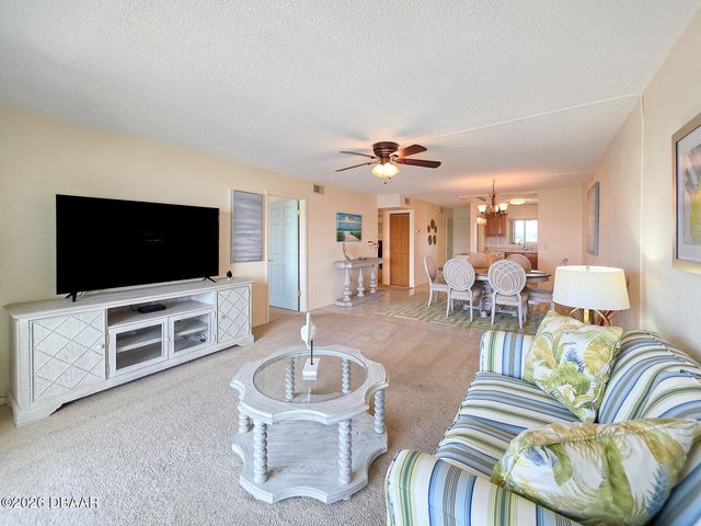 3606 S Peninsula Dr Apt 208, Port Orange, FL 32127