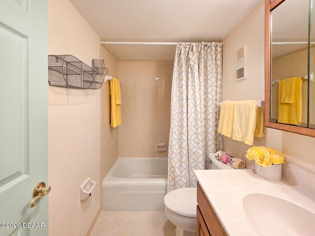 3606 S Peninsula Dr Apt 208, Port Orange, FL 32127