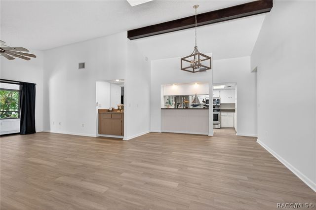 16 Golfview Court, Homosassa, FL 34446