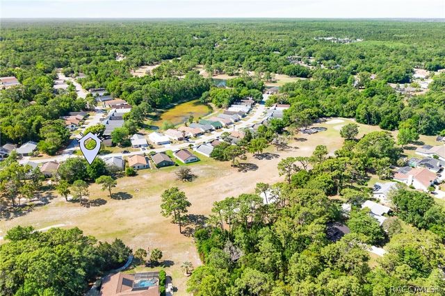 16 Golfview Court, Homosassa, FL 34446