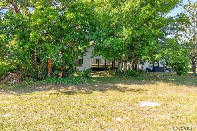 16 Golfview Court, Homosassa, FL 34446