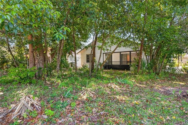 16 Golfview Court, Homosassa, FL 34446
