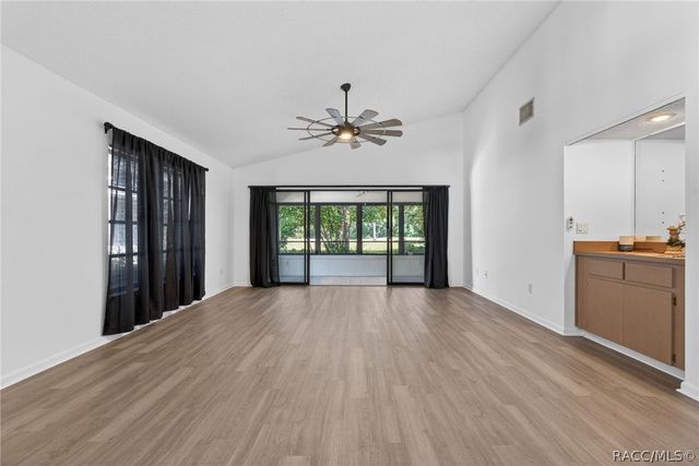 16 Golfview Court, Homosassa, FL 34446
