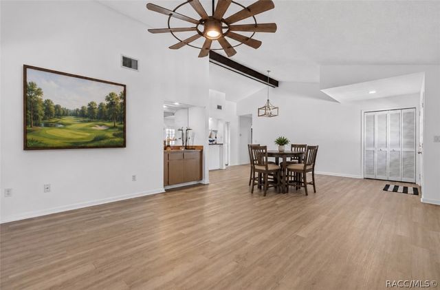 16 Golfview Court, Homosassa, FL 34446