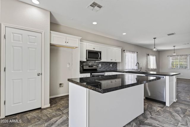 21427 W MONTE VISTA Road, Buckeye, AZ 85396
