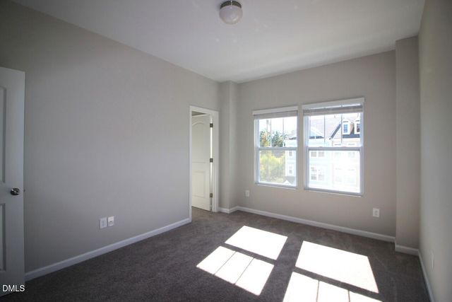 349 Great Northern Station, Apex, NC 27502