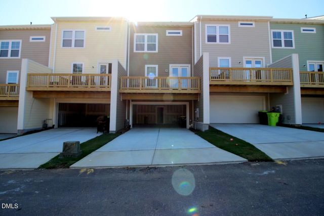 349 Great Northern Station, Apex, NC 27502