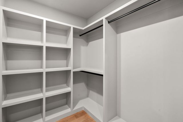 34 West St 34, Newton, MA 02458