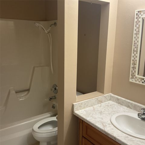 311 stratmore Drive 168, Shreveport, LA 71115