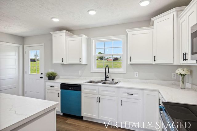 1517 Ellie Claire Way, Lewisburg, TN 37091