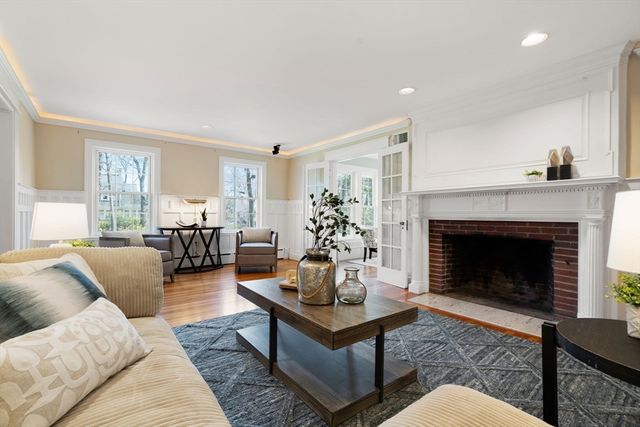 29 Gammons, Newton, MA 02468
