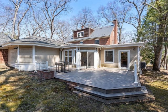 29 Gammons, Newton, MA 02468