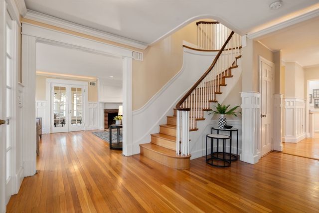 29 Gammons, Newton, MA 02468