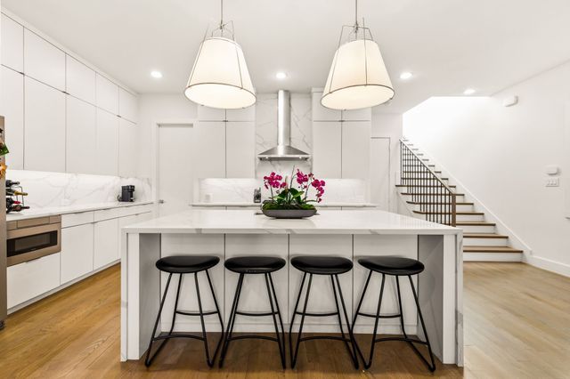 4827 Newmore Avenue, Dallas, TX 75209