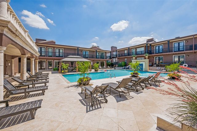 5930 Sandhurst Lane 218, Dallas, TX 75206