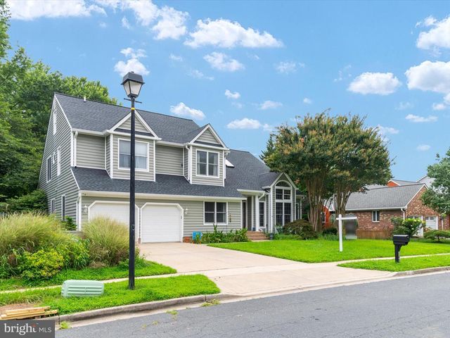 1728 PEARTREE LN, Crofton, MD 21114