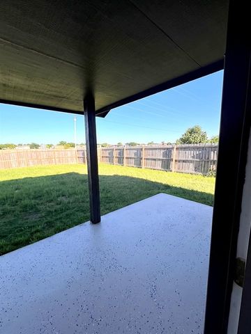 6701 SW Chaucer Drive, Lawton, OK 73505