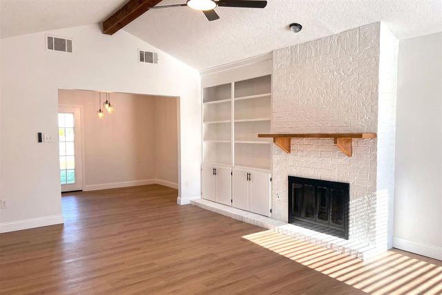 6701 SW Chaucer Drive, Lawton, OK 73505