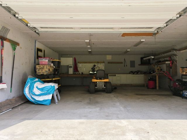 2350 Knob Creek Rd, Columbia, TN 38401