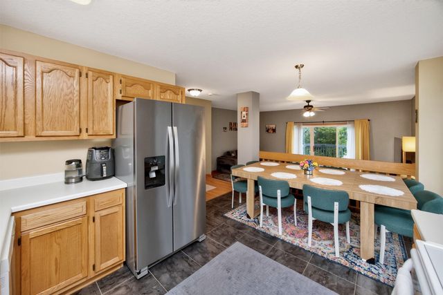 12201 Horton Avenue, Urbandale, IA 50323