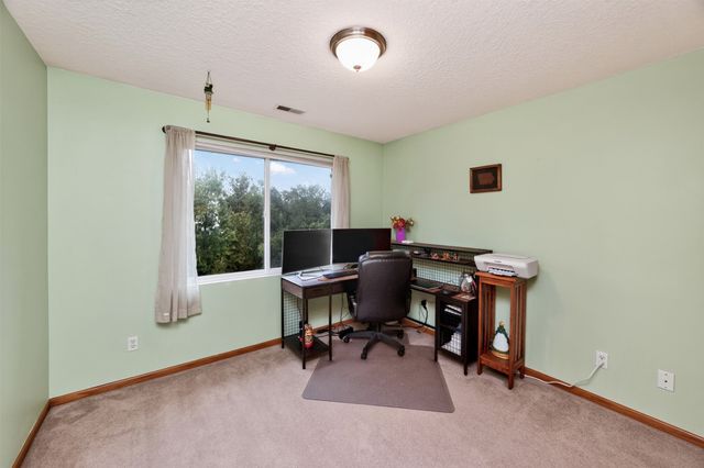 12201 Horton Avenue, Urbandale, IA 50323