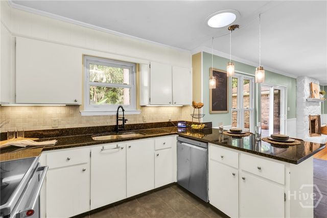 710 Leaning Oaks Drive, Savannah, GA 31410