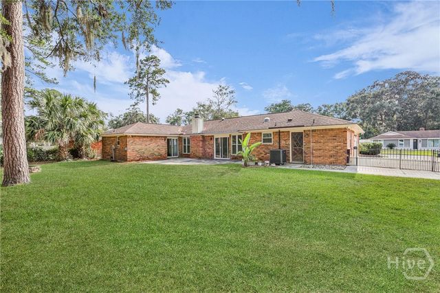 710 Leaning Oaks Drive, Savannah, GA 31410