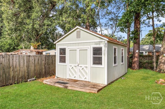 710 Leaning Oaks Drive, Savannah, GA 31410