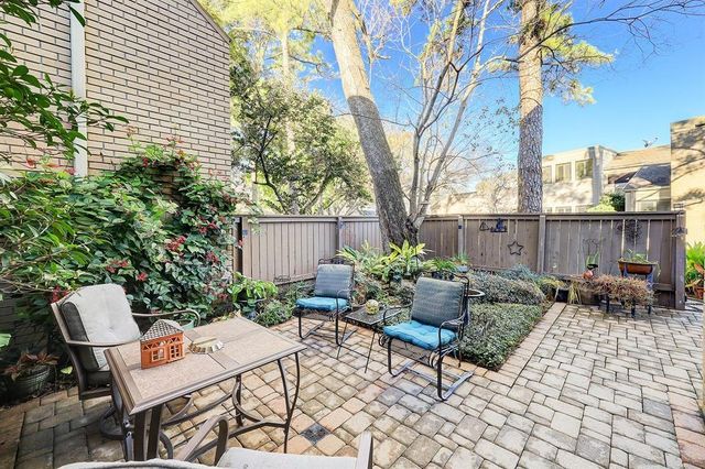 1315 Chardonnay Drive 3, Houston, TX 77077