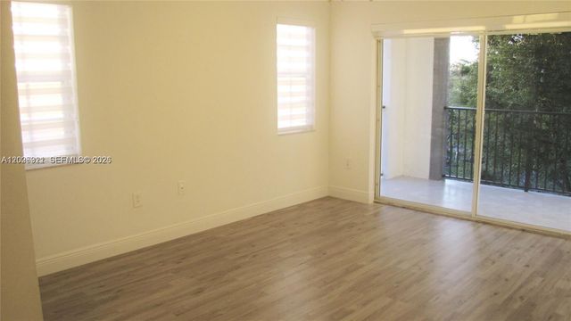 4400 NW 107th Ave 301, Doral, FL 33178