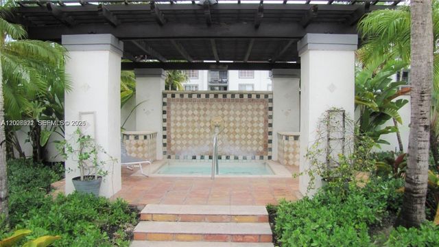 4400 NW 107th Ave 301, Doral, FL 33178