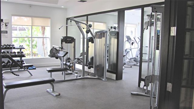 4400 NW 107th Ave 301, Doral, FL 33178
