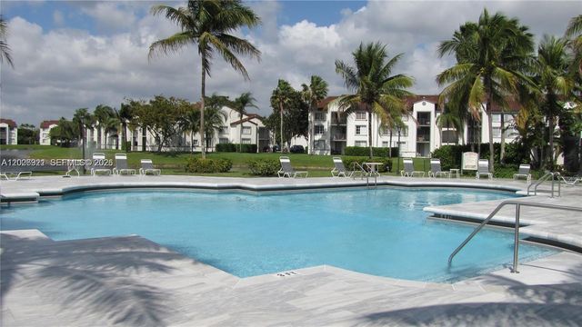 4400 NW 107th Ave 301, Doral, FL 33178
