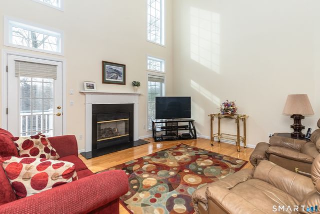 10 Gettysburg Road 10, Southbury, CT 06488