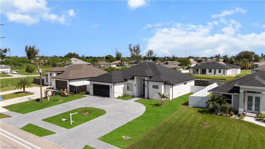 2125 SW Trafalgar PKWY, CAPE CORAL, FL 33991 — photo 3