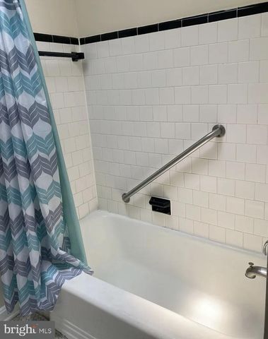 2439 ASHTON ST, Baltimore, MD 21223