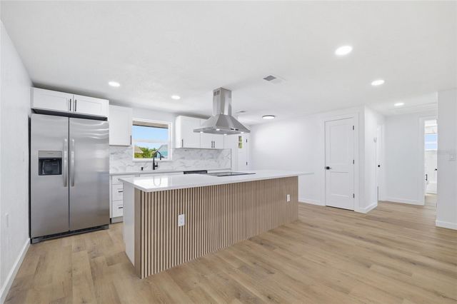 6436 SUTHERLAND AVENUE, New Port Richey, FL 34653