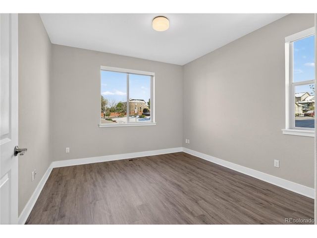 3553 S Lisbon Ct, Aurora, CO 80013