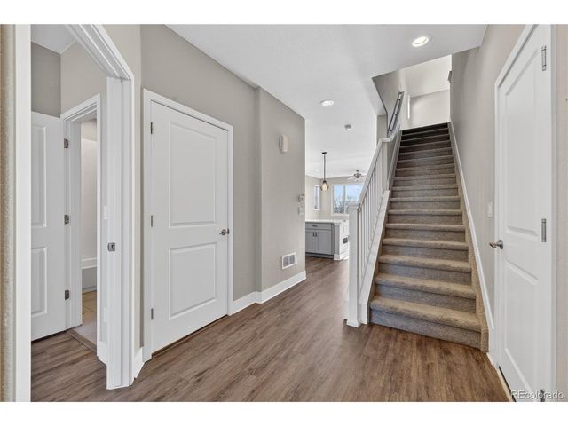 3553 S Lisbon Ct, Aurora, CO 80013
