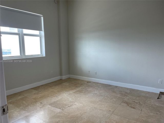 14951 Royal Oaks Ln 2606, North Miami, FL 33181