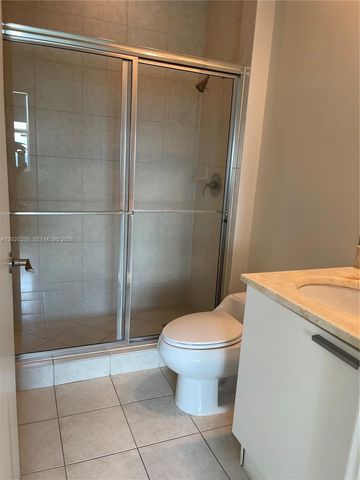 14951 Royal Oaks Ln 2606, North Miami, FL 33181