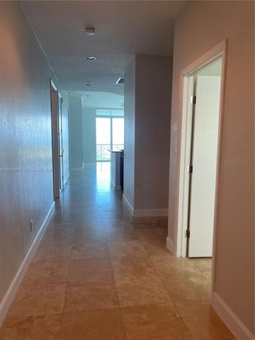 14951 Royal Oaks Ln 2606, North Miami, FL 33181