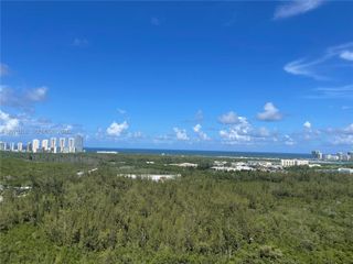 14951 Royal Oaks Ln 2606, North Miami, FL 33181