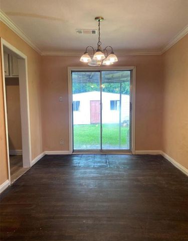 501 Mayford Street, Houston, TX 77076