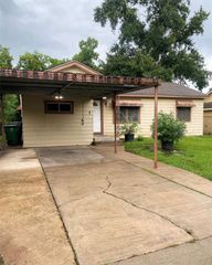 501 Mayford Street, Houston, TX 77076