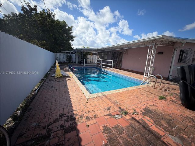 18041 NW 3rd Ave 0, Miami Gardens, FL 33169